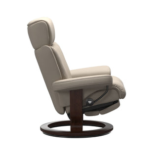Magic Classic Power Recliner